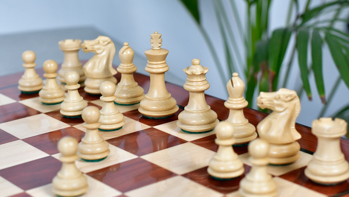 Collector Series Handcarved Staunton Chess Pieces in Ebonized Boxwood & Natural Boxwood - 2.6" King