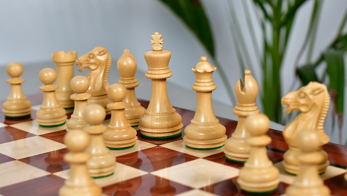 Laughing Knight Staunton Series Chess Pieces in Ebonized & Boxwood - 3.0" King