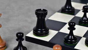 1900s' American Chess Company Reproduction Tournament Chess Set -  Black Ebonized & Antiqued Boxwood 3.8" King