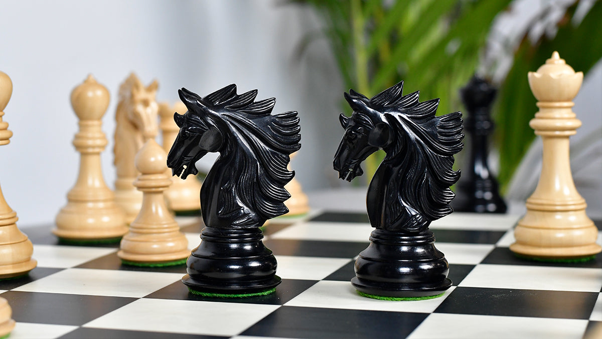 The Sher-E-Punjab Series Chess Pieces in Ebony Wood / Boxwood - 4.6" King