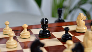 Vintage 1930 Knubbel Analysis Chess Pieces in Ebonized and Natural Boxwood - 3" King