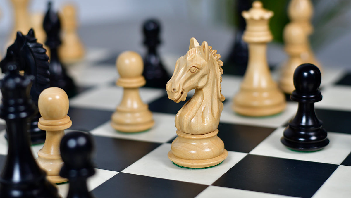 Derby Knight Staunton Pattern Weighted Chess Pieces  in Ebonized & Boxwood - 4.1" King