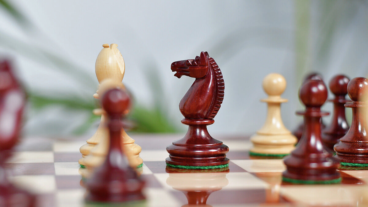 Reproduced 3.5" King Size William Hamlett Wooden Chess Pieces in Bud Rosewood / Boxwood
