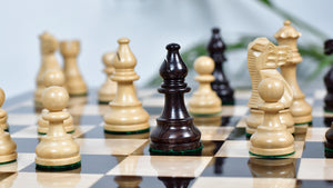 Smokey Staunton Series Chess Pieces in Rosewood & Boxwood - 3.8" King