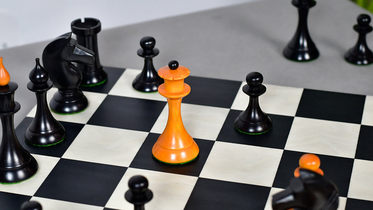 1950s' Soviet (Russian) Latvian Chess Pieces in Ebonized Boxwood / Antiqued Boxwood - 4.1" King Weight 1050 - grams
