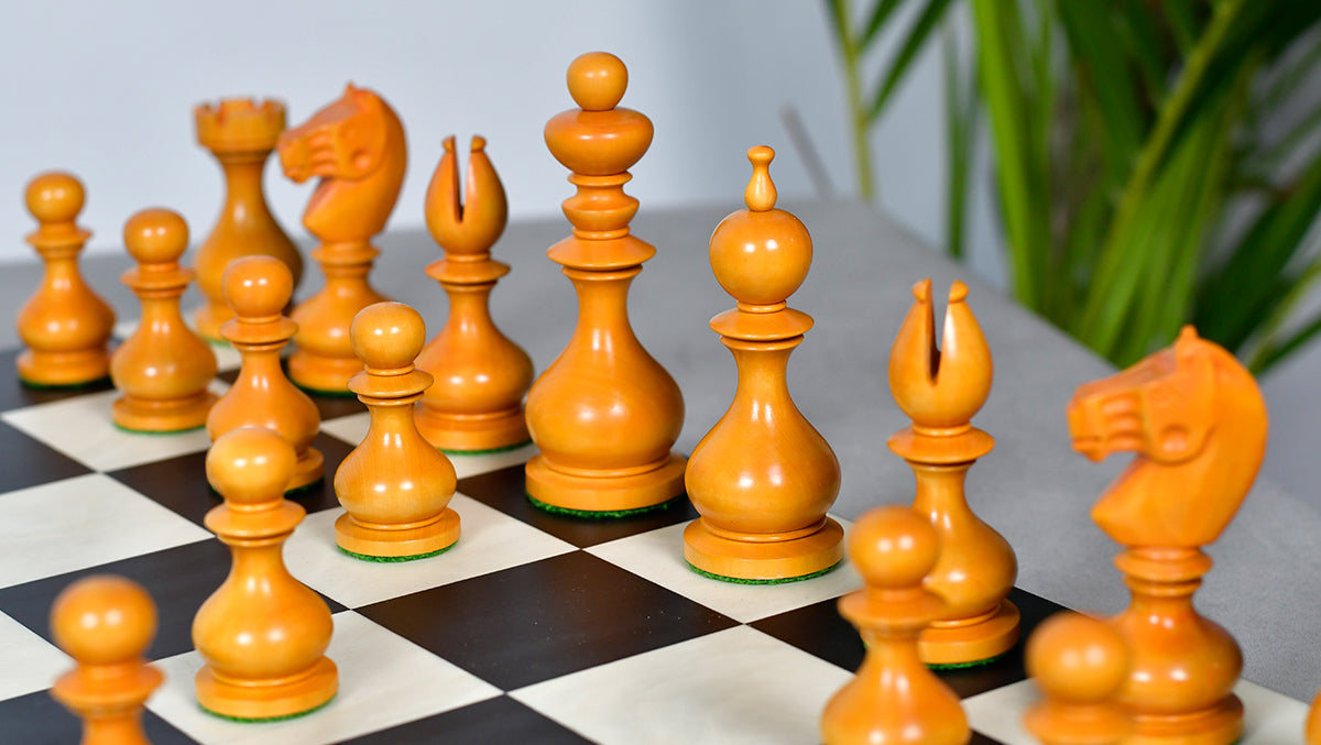 Antique Dublin Calvert Chess Pieces in Ebonized & Antiqued Boxwood 4.1" King - 850 Grams