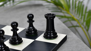 The Old Romeo Staunton Series Weighted Chess Pieces in Ebony & Box Wood - 3.8" King