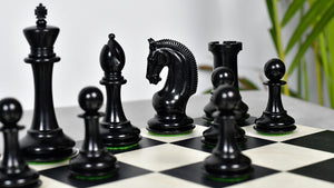 The Red Rum Luxury Staunton Series Chess Pieces in Ebony / Boxwood - 4.4" King