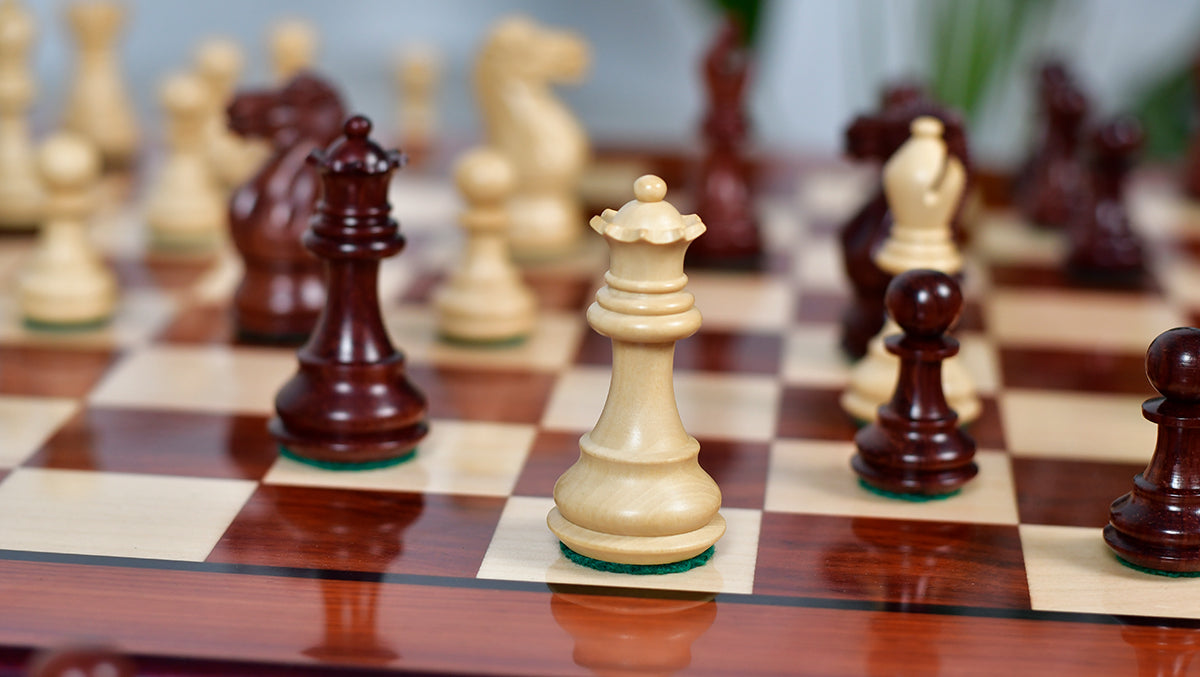 Classic 101 Staunton Series Club Size Weighted Chess Pieces in Bud Rosewood & BoxWood - 3.0" King