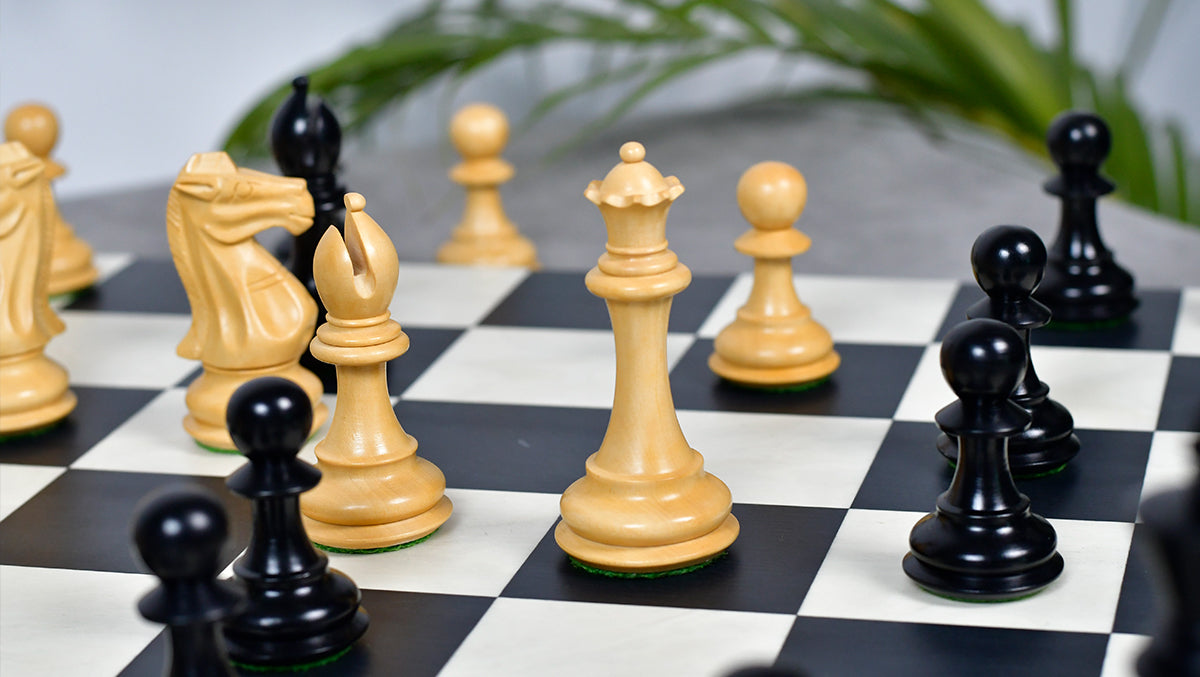 The Old Romeo Staunton Series Weighted Chess Pieces in Ebony & Box Wood - 3.8" King