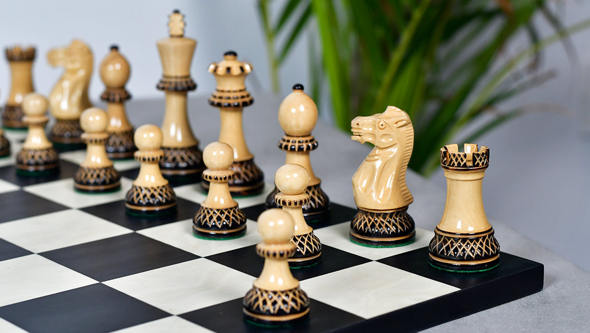 The Parker Staunton Series Lacquered Chess Pieces in Burnt Boxwood & Natural Boxwood - 3.9" King