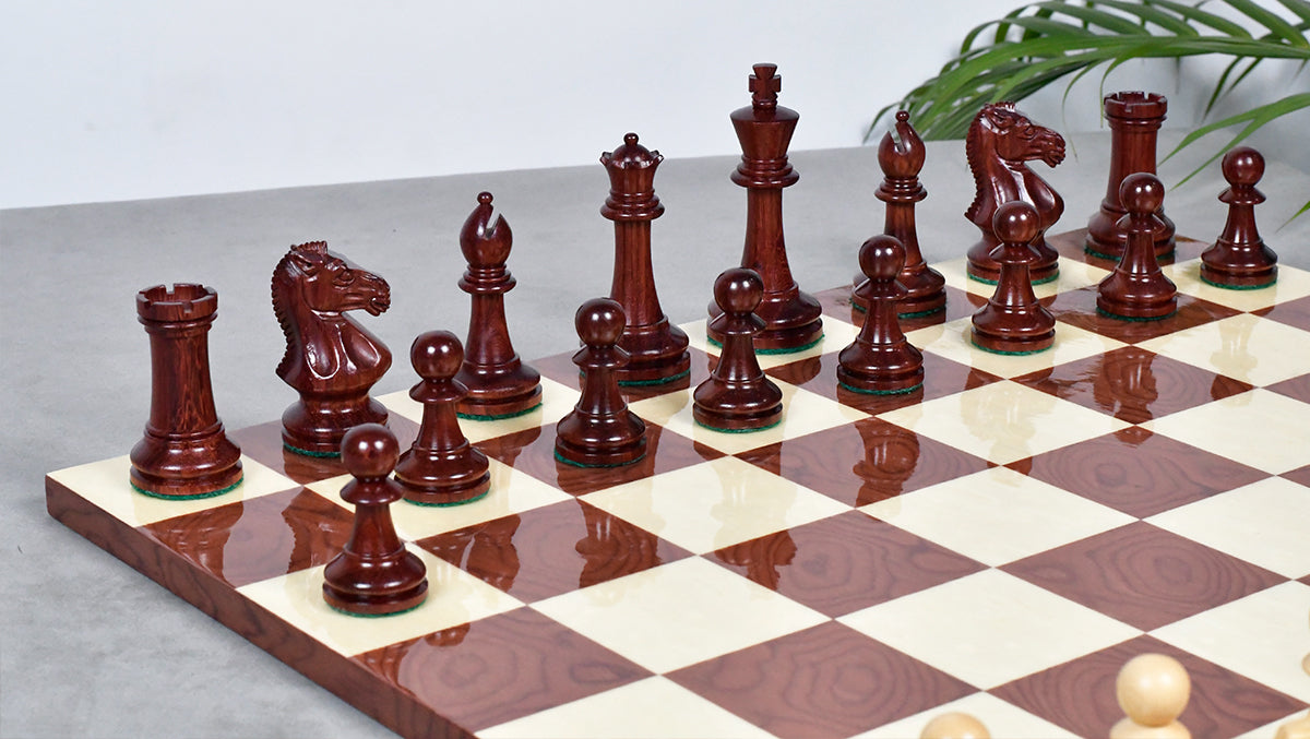 The GM Blitz Edition Staunton Series Chess Pieces in Bud Rosewood & Box Wood - 3.75" King
