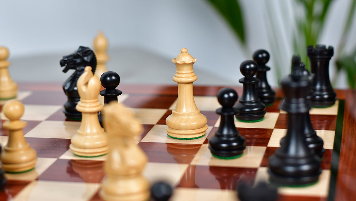 Laughing Knight Staunton Series Chess Pieces in Ebonized & Boxwood - 3.0" King