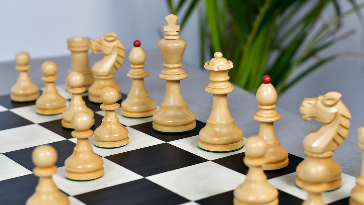 Special Edition Reproduced Vintage 1950's Circa Bohemia Staunton Series German Chess Pieces in Stained Crimson Boxwood - 3.89" King