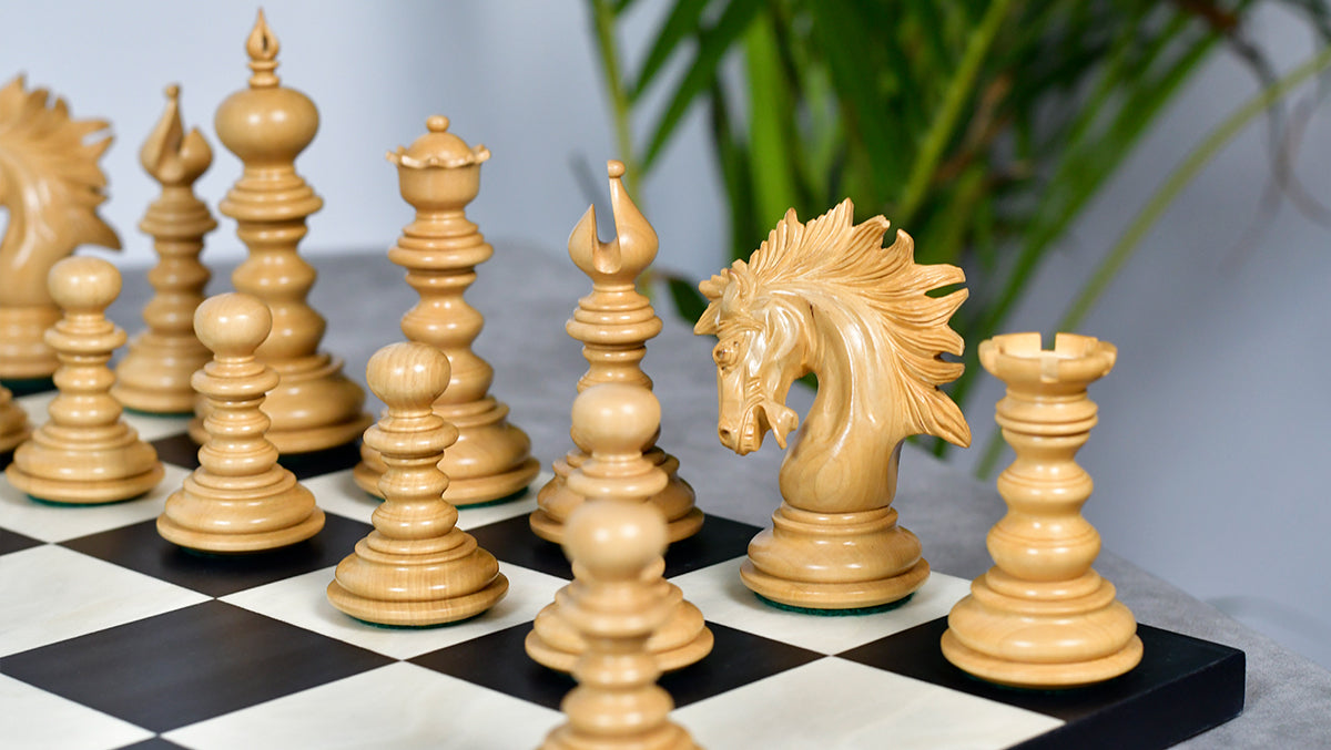 St. Petersburg Artisan Series Luxury Chess Pieces in Ebony / Boxwood - 4.3" King | Weight - 1934 Grams