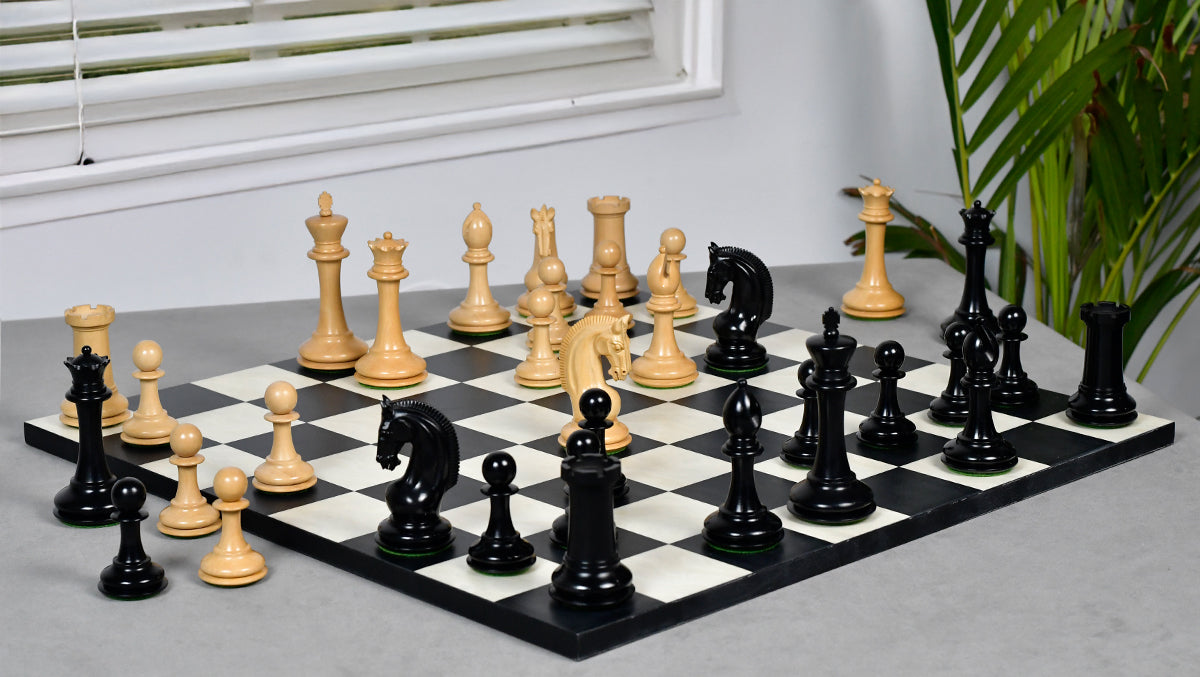 The Red Rum Luxury Staunton Series Chess Pieces in Ebony / Boxwood - 4.4" King