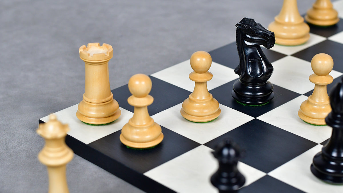The Old Romeo Staunton Series Weighted Chess Pieces in Ebony & Box Wood - 3.8" King