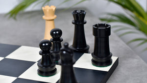 The Championship Series Staunton Chess Pieces in Ebonized Boxwood & Natural Boxwood - 3.75" King