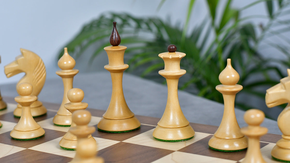 1950s' Soviet Russian (Queen' Gambit Series) Latvian Chess Pieces in Sheesham & Natural Boxwood - 4.1" King