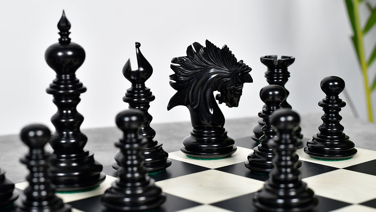 St. Petersburg Artisan Series Luxury Chess Pieces in Ebony / Boxwood - 4.3" King | Weight - 1934 Grams