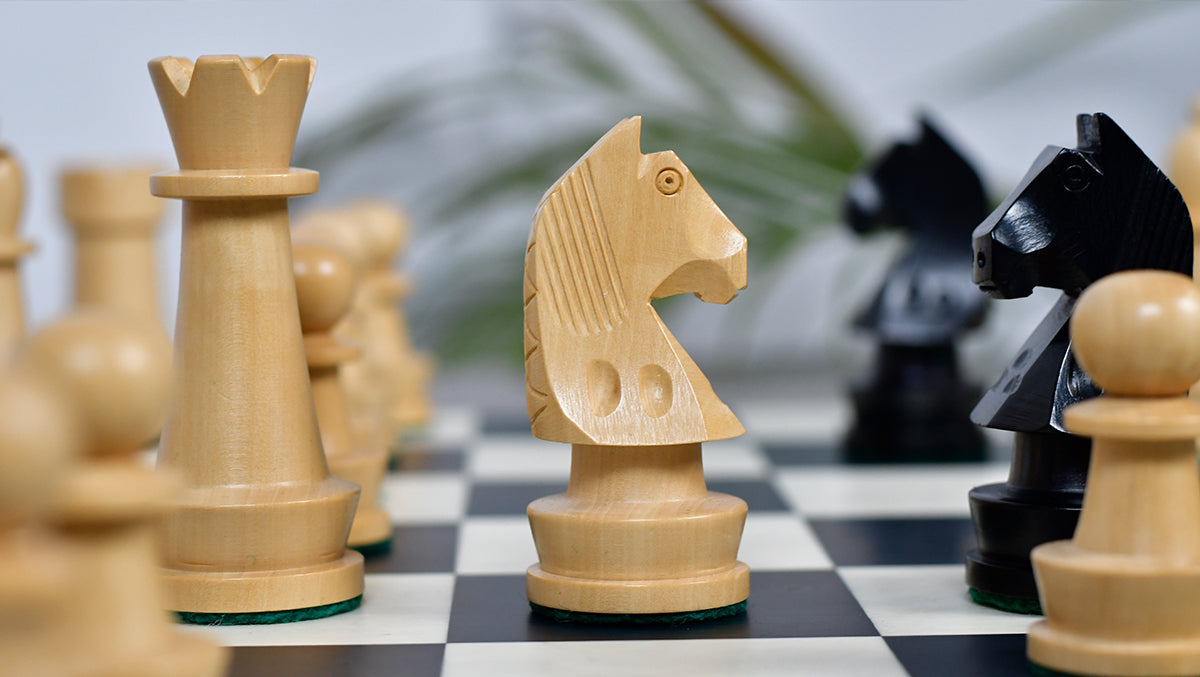 The Championship Series Staunton Chess Pieces in Ebonized Boxwood & Natural Boxwood - 3.75" King