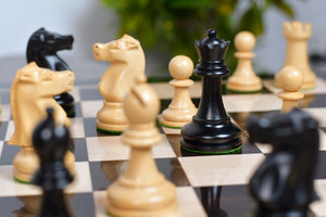 1972 Fischer-Spassky Staunton Pattern Chess Pieces V2.0 in Ebonized Boxwood & Natural Boxwood - 3.7" King