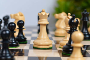 1972 Fischer-Spassky Staunton Pattern Chess Pieces V2.0 in Ebonized Boxwood & Natural Boxwood - 3.7" King