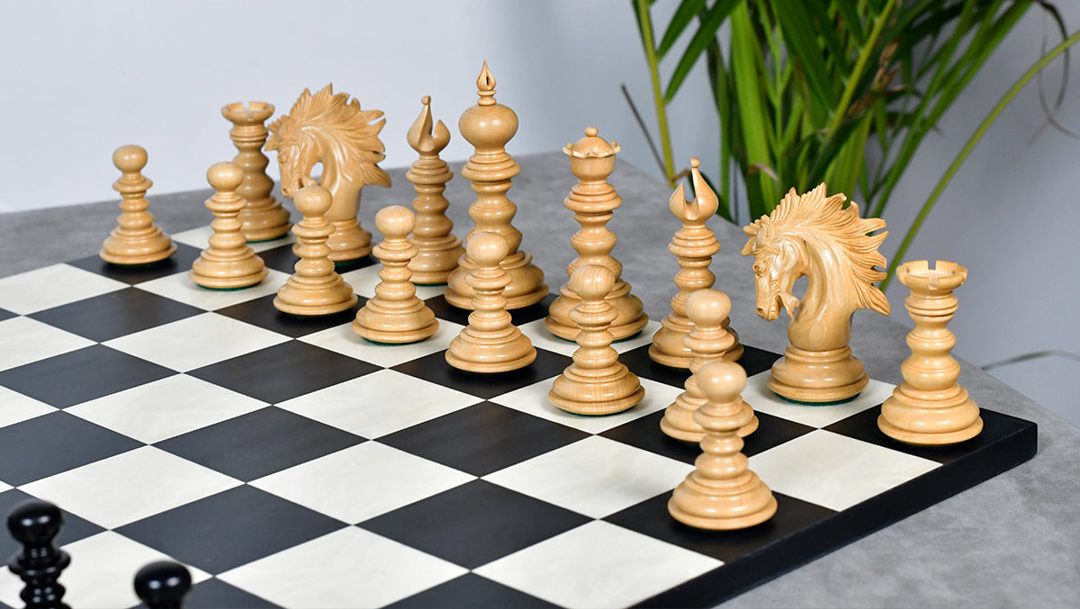 St. Petersburg Artisan Series Luxury Chess Pieces in Ebony / Boxwood - 4.3" King | Weight - 1934 Grams