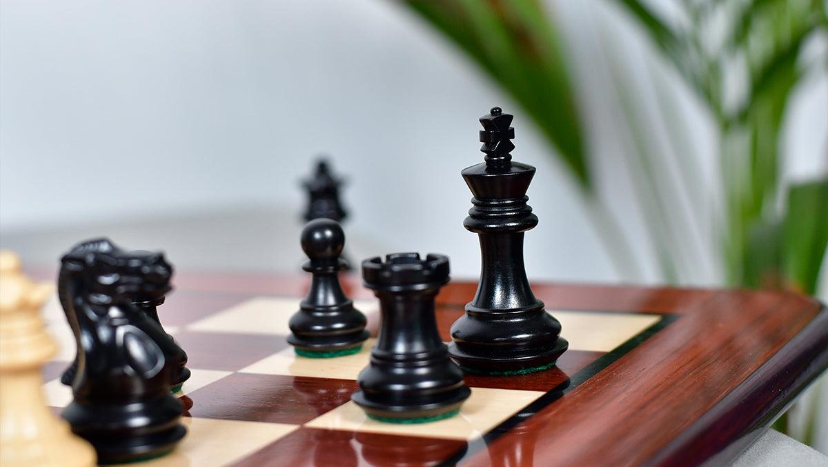 Collector Series Handcarved Staunton Chess Pieces in Ebonized Boxwood & Natural Boxwood - 2.6" King