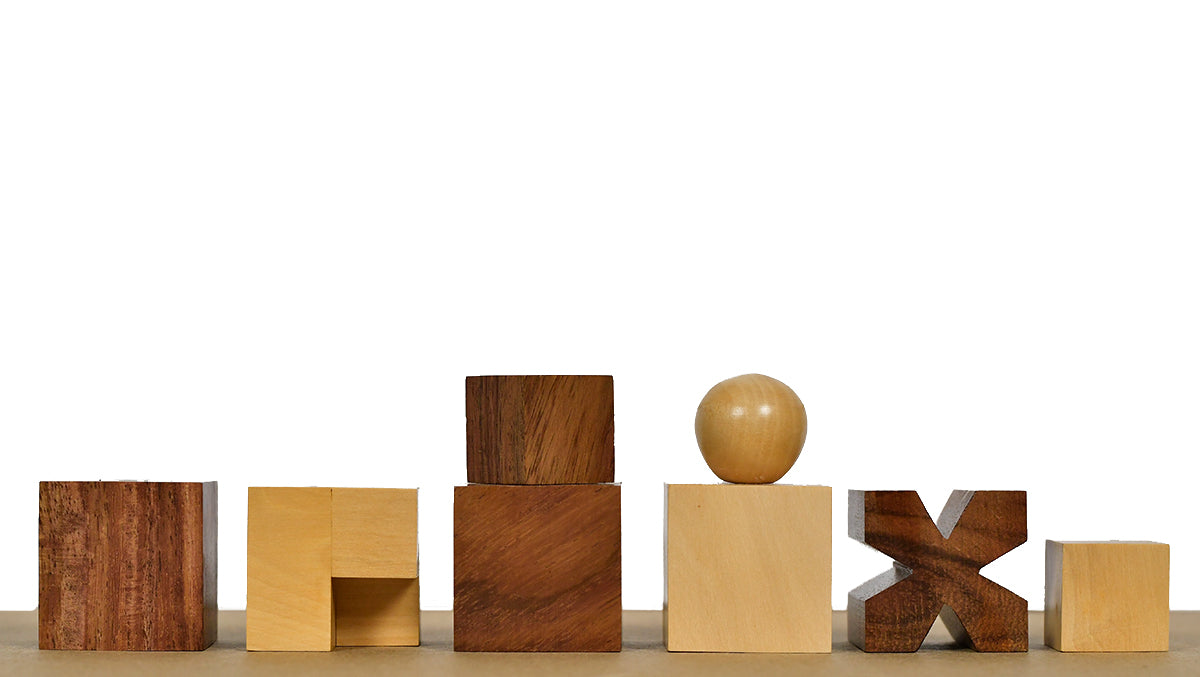 1924 Josef Hartwig Bauhaus Chess Pieces in Sheesham and Boxwood - 1.9" King