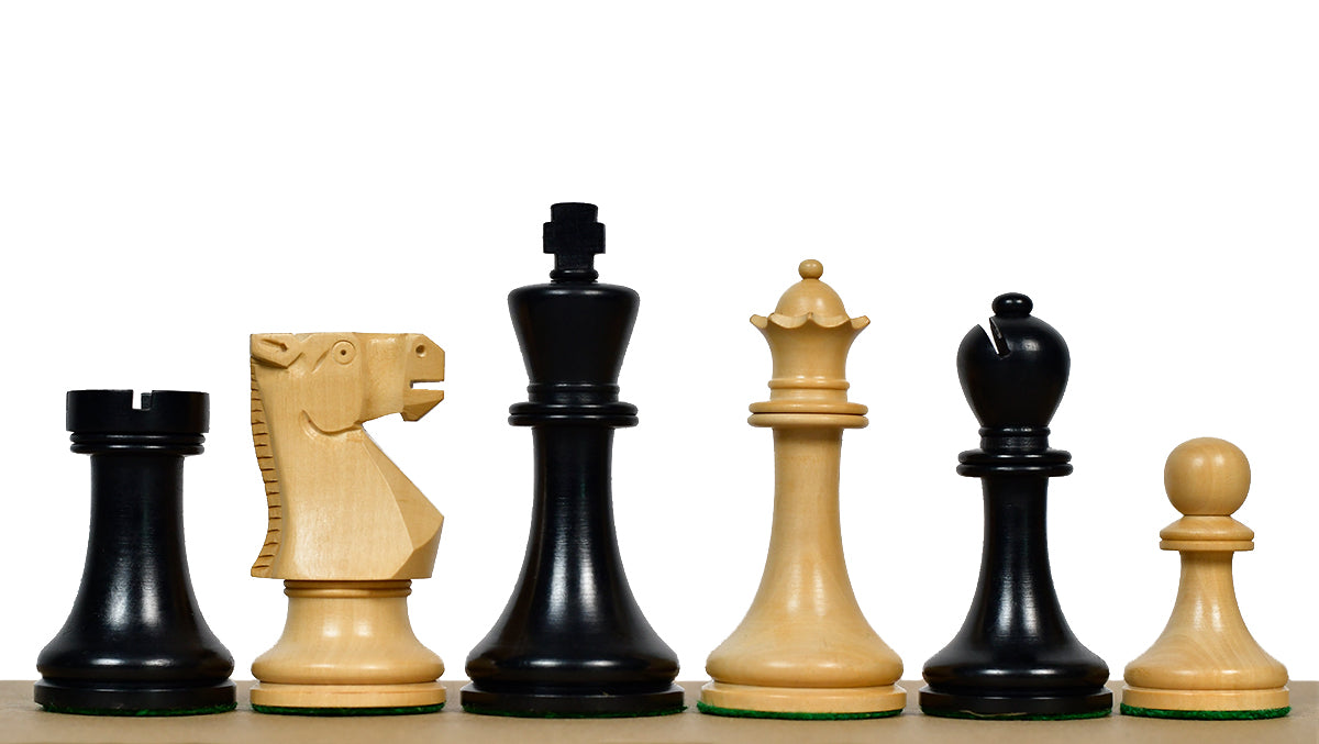 The Old Vintage English Staunton Series Chess Pieces in Ebonized wood & Boxwood - 3.8" King