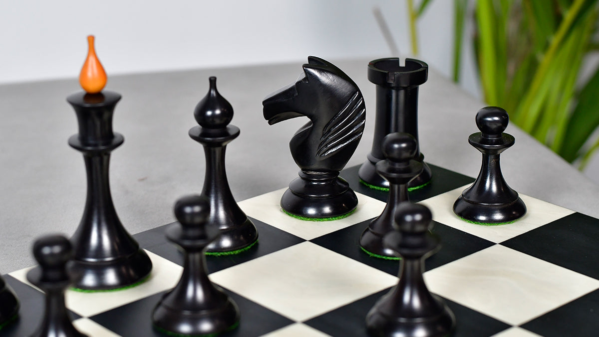 1950s' Soviet (Russian) Latvian Chess Pieces in Ebonized Boxwood / Antiqued Boxwood - 4.1" King Weight 1050 - grams