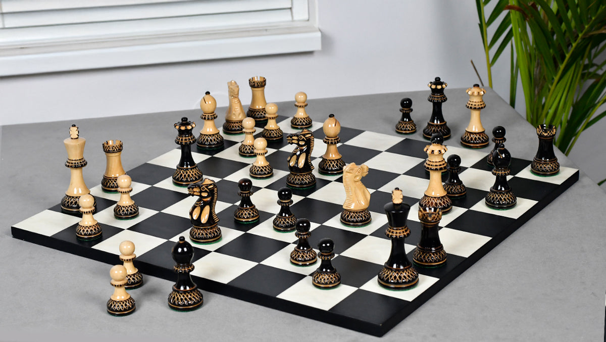 The Parker Staunton Series Lacquered Chess Pieces in Burnt Boxwood & Natural Boxwood - 3.9" King