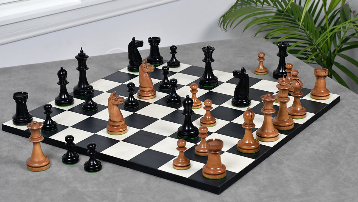 1900s' American Chess Company Reproduction Tournament Chess Set -  Black Ebonized & Antiqued Boxwood 3.8" King