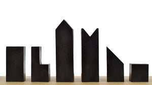 1966 F. Lanier Graham Chess Pieces - Minimalist Design in Ebonized Boxwood & Natural Boxwood - 2.79" King