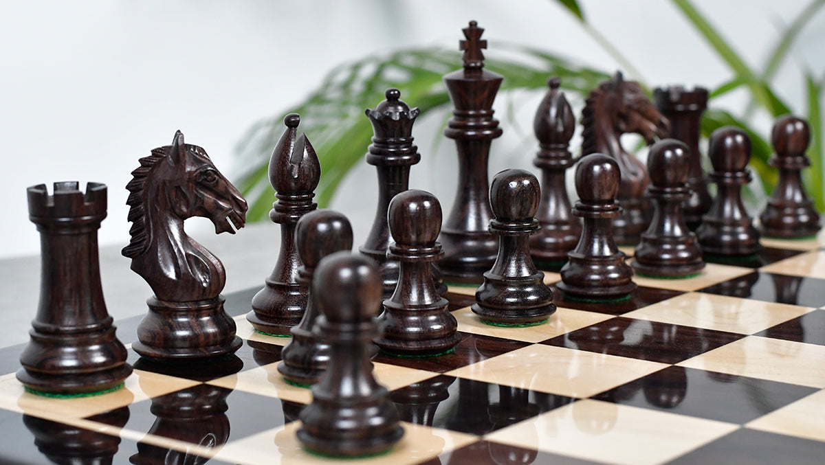 Derby Knight Staunton Weighted Chess Pieces in Rosewood & Boxwood - 4.1" King