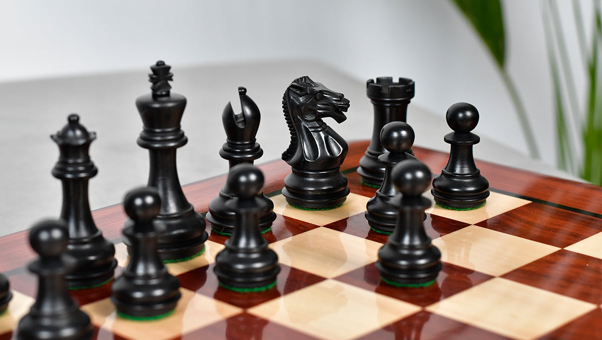 Laughing Knight Staunton Series Chess Pieces in Ebonized & Boxwood - 3.0" King