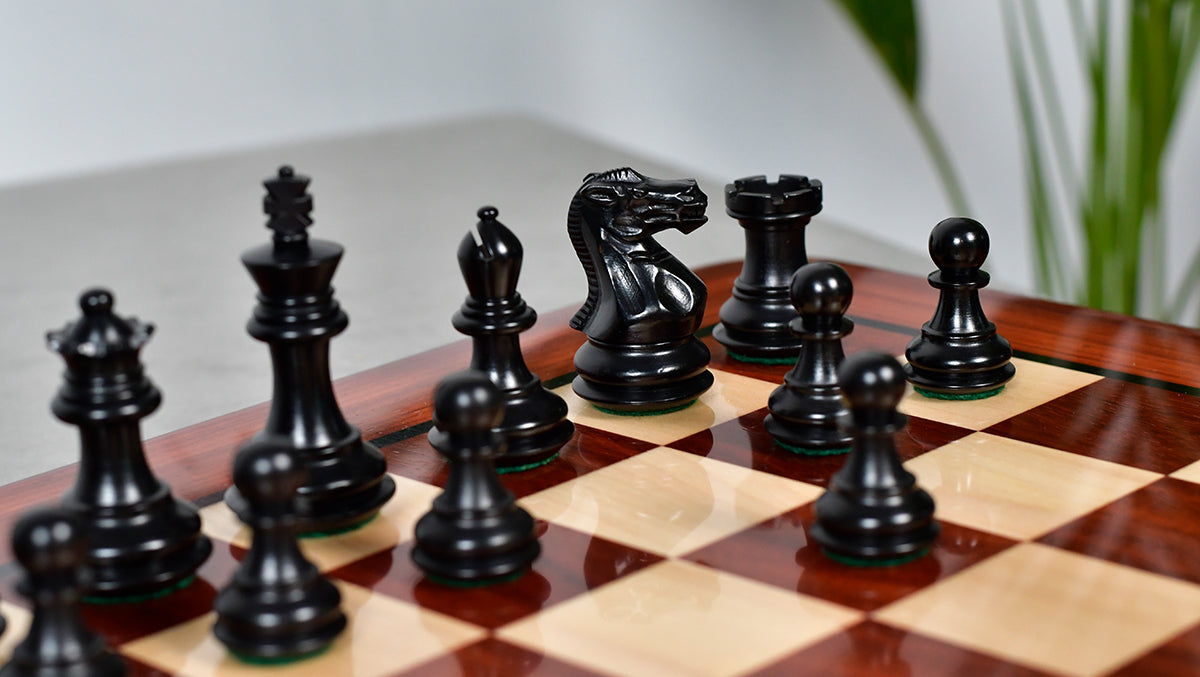 Collector Series Handcarved Staunton Chess Pieces in Ebonized Boxwood & Natural Boxwood - 2.6" King