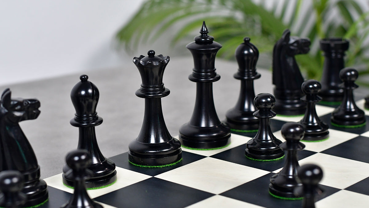 1900s' American Chess Company Reproduction Tournament Chess Set -  Black Ebonized & Antiqued Boxwood 3.8" King