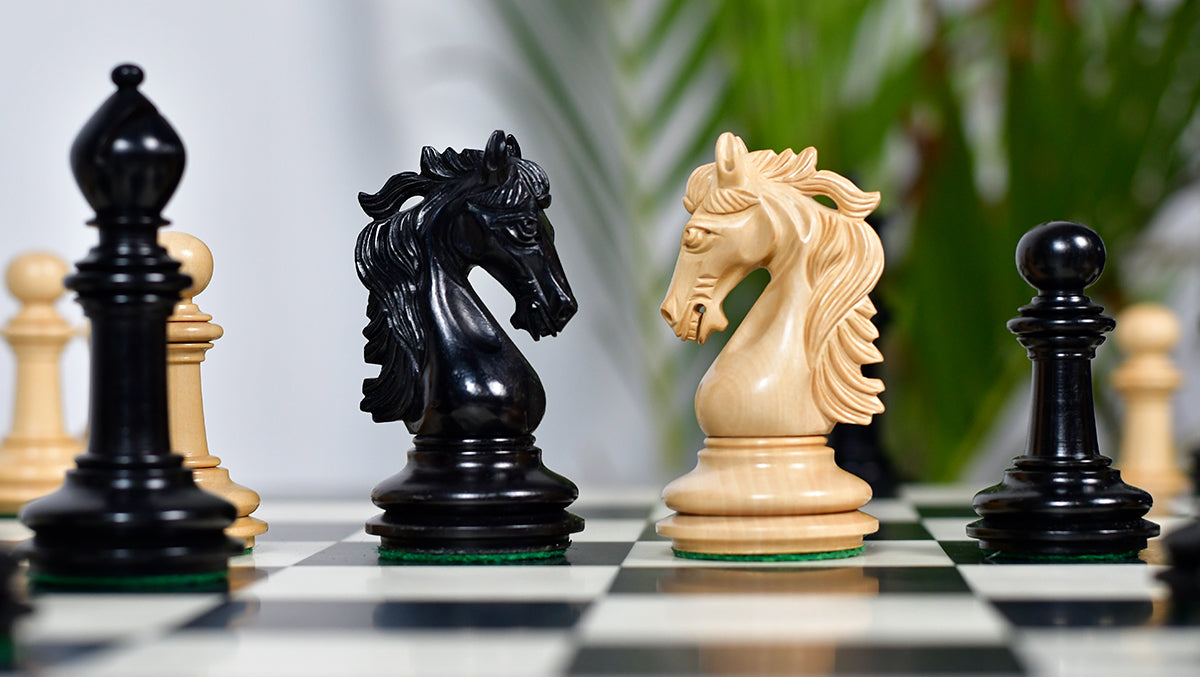 The French Warrior Luxury Wooden Chess Pieces in Ebony & Boxwood - 4.4" King