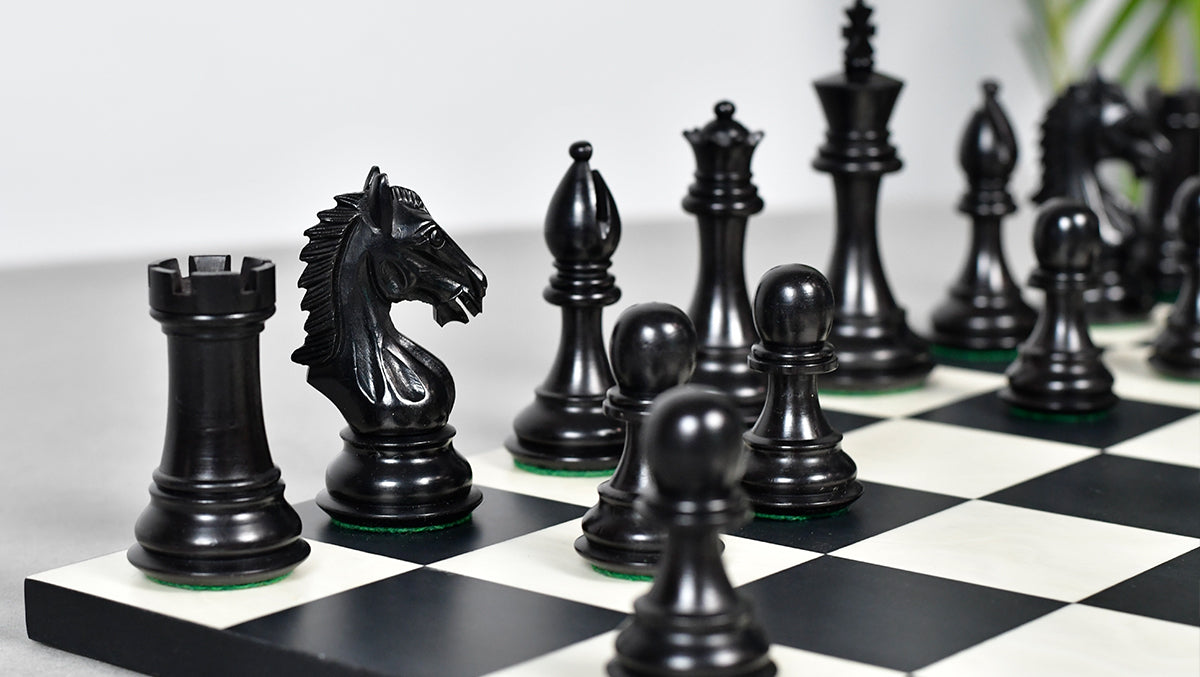 Derby Knight Staunton Pattern Weighted Chess Pieces  in Ebonized & Boxwood - 4.1" King