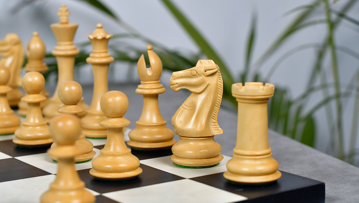 The Old Romeo Staunton Series Weighted Chess Pieces in Ebony & Box Wood - 3.8" King