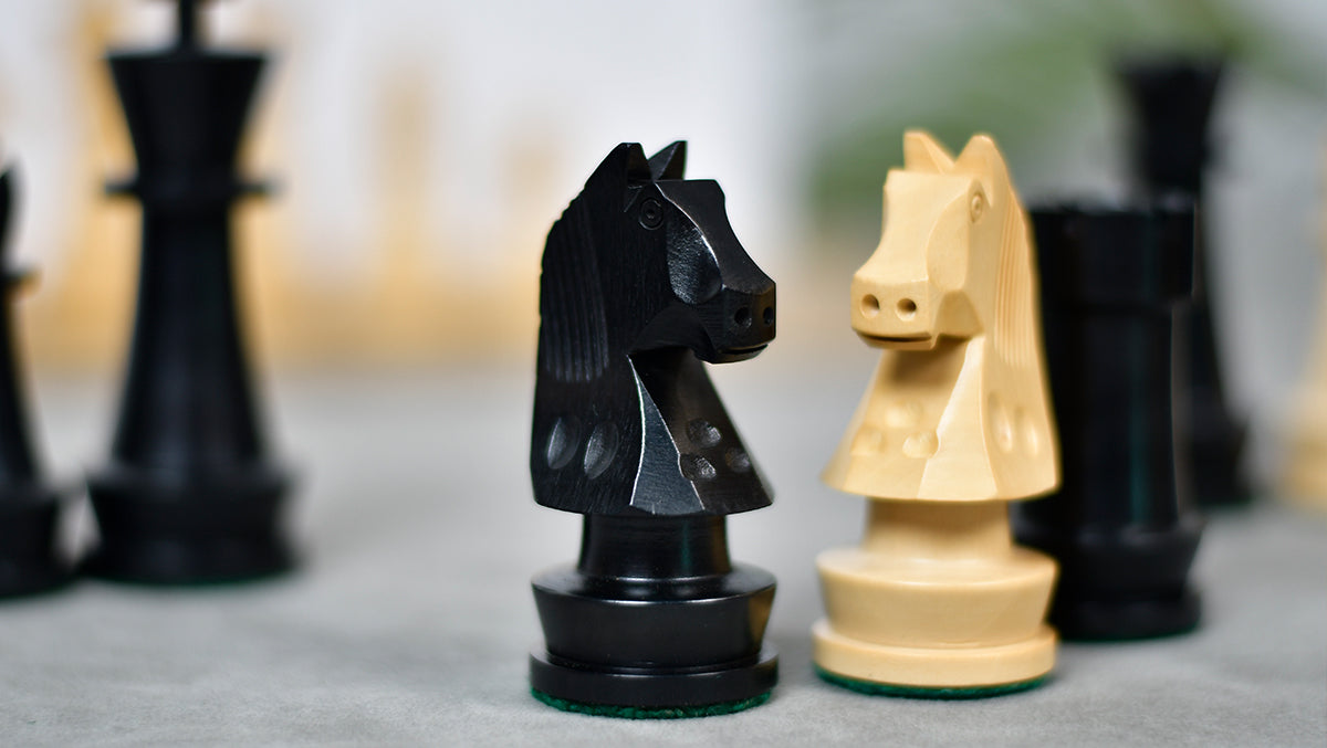 The Championship Series Staunton Chess Pieces in Ebonized Boxwood & Natural Boxwood - 3.75" King