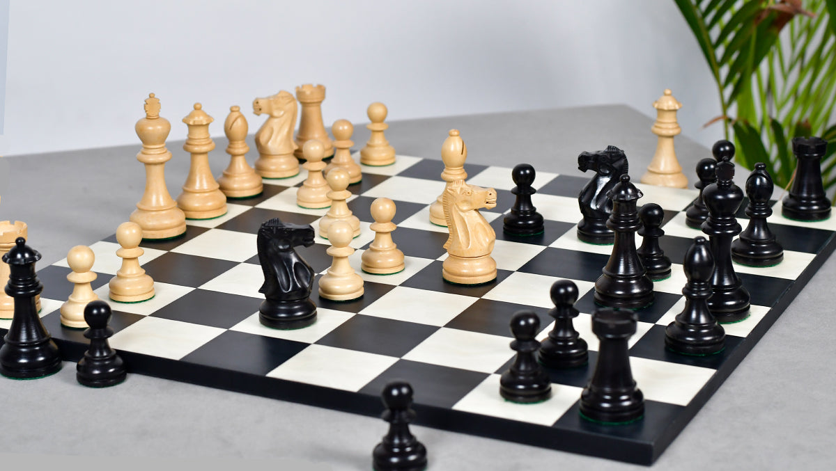 American Staunton Series Weighted Tournament Chess Pieces in Ebonized Boxwood & Boxwood - 4.1" King