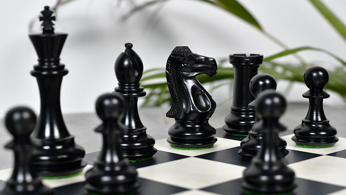The Old Romeo Staunton Series Weighted Chess Pieces in Ebony & Box Wood - 3.8" King