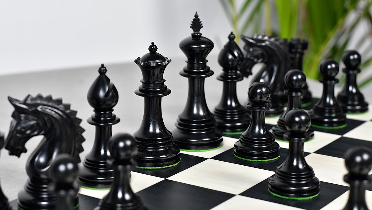 California Chrome Staunton Series Luxury Chess Pieces Version 2.0 in Ebony / Boxwood - 4.25" King