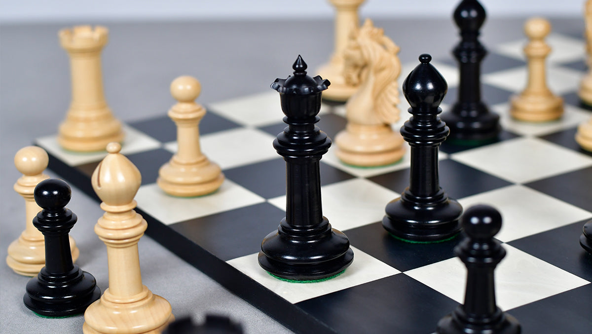 The French Warrior Luxury Wooden Chess Pieces in Ebony & Boxwood - 4.4" King