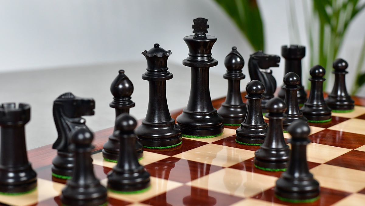 Canadian Staunton Series Chess Pieces in Ebonized Boxwood /Natural Boxwood - 3.3" King
