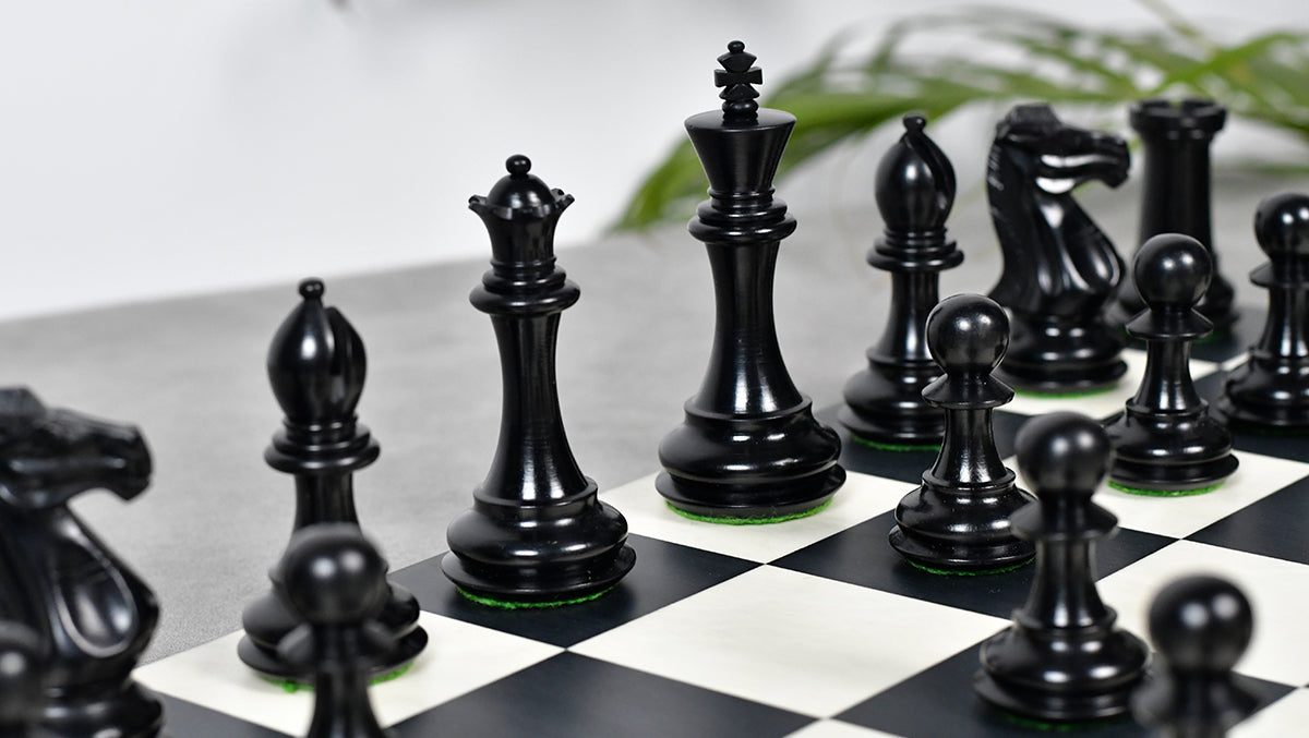 The Old Romeo Staunton Series Weighted Chess Pieces in Ebony & Box Wood - 3.8" King