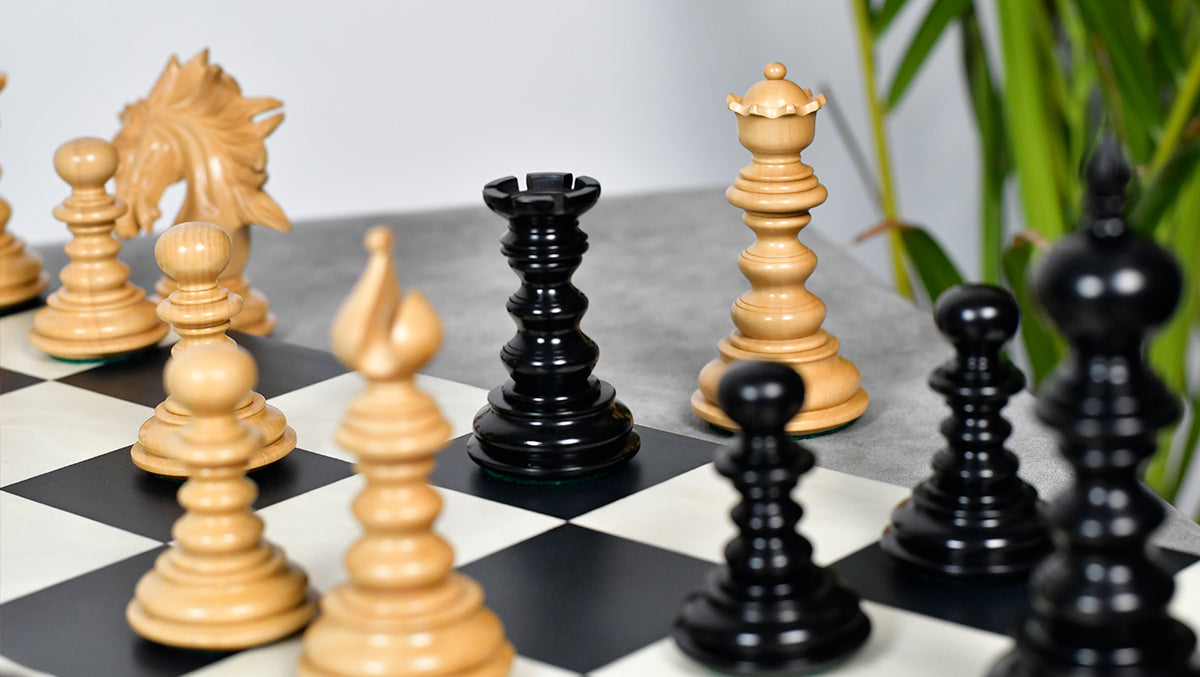 St. Petersburg Artisan Series Luxury Chess Pieces in Ebony / Boxwood - 4.3" King | Weight - 1934 Grams